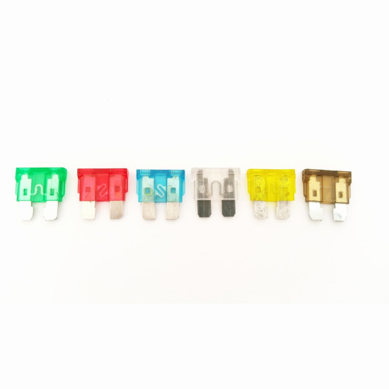2 - PUSH PULL FUSES 5A TO 30A